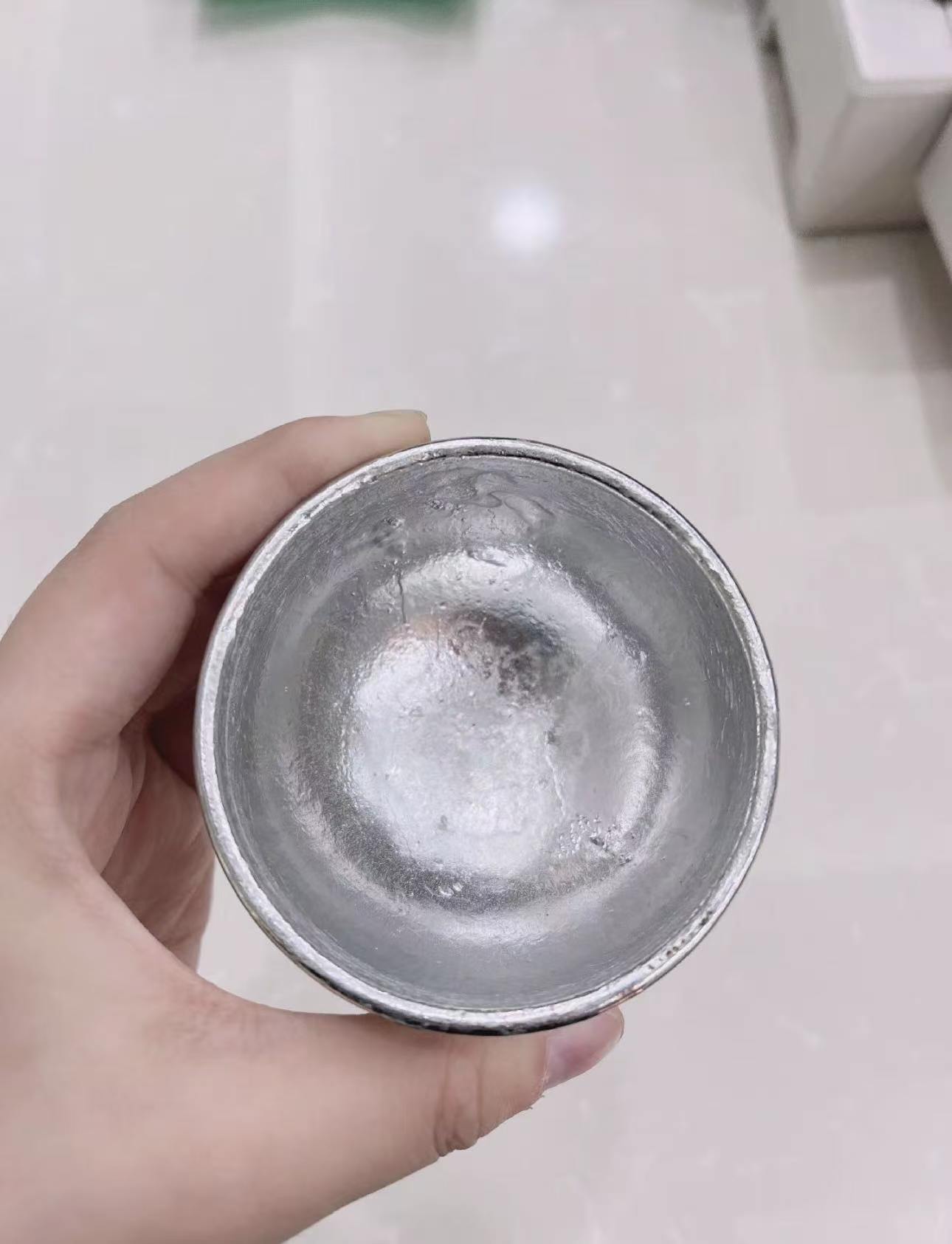 Platinum-iridium crucibles